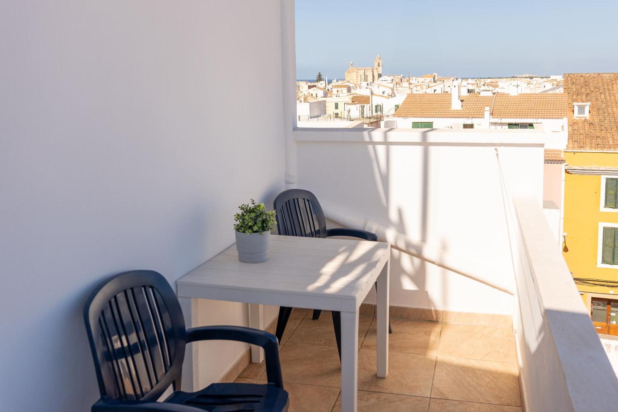 Hostal Menurka Ситадела Екстериор снимка