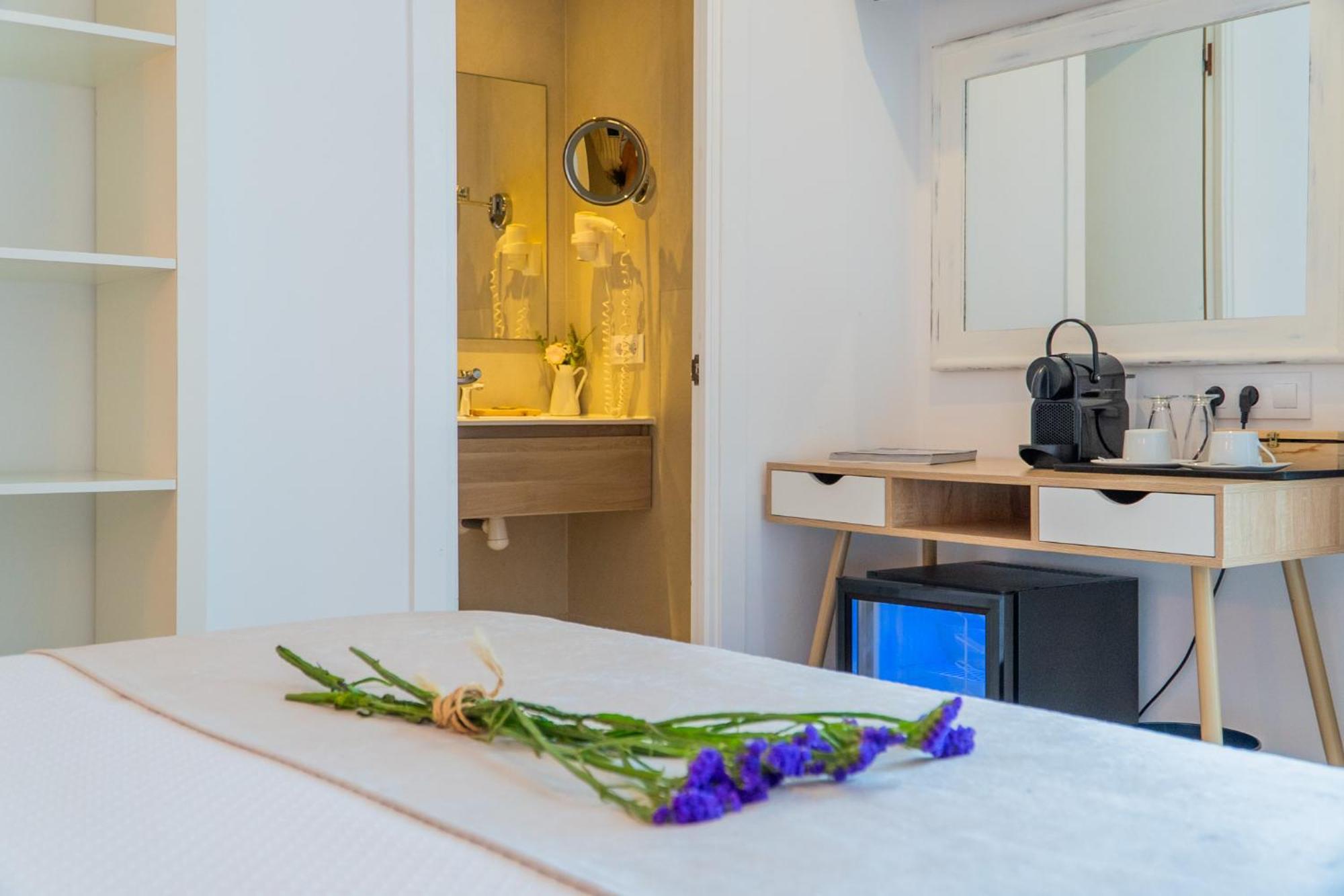 Hostal Menurka Ситадела Екстериор снимка
