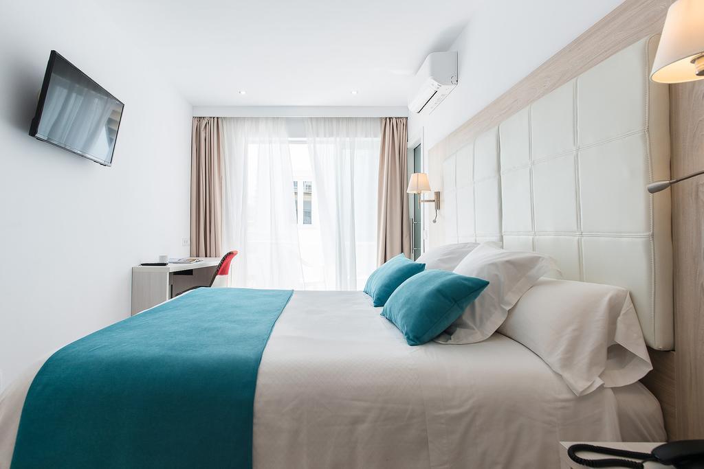 Hostal Menurka Ситадела Екстериор снимка